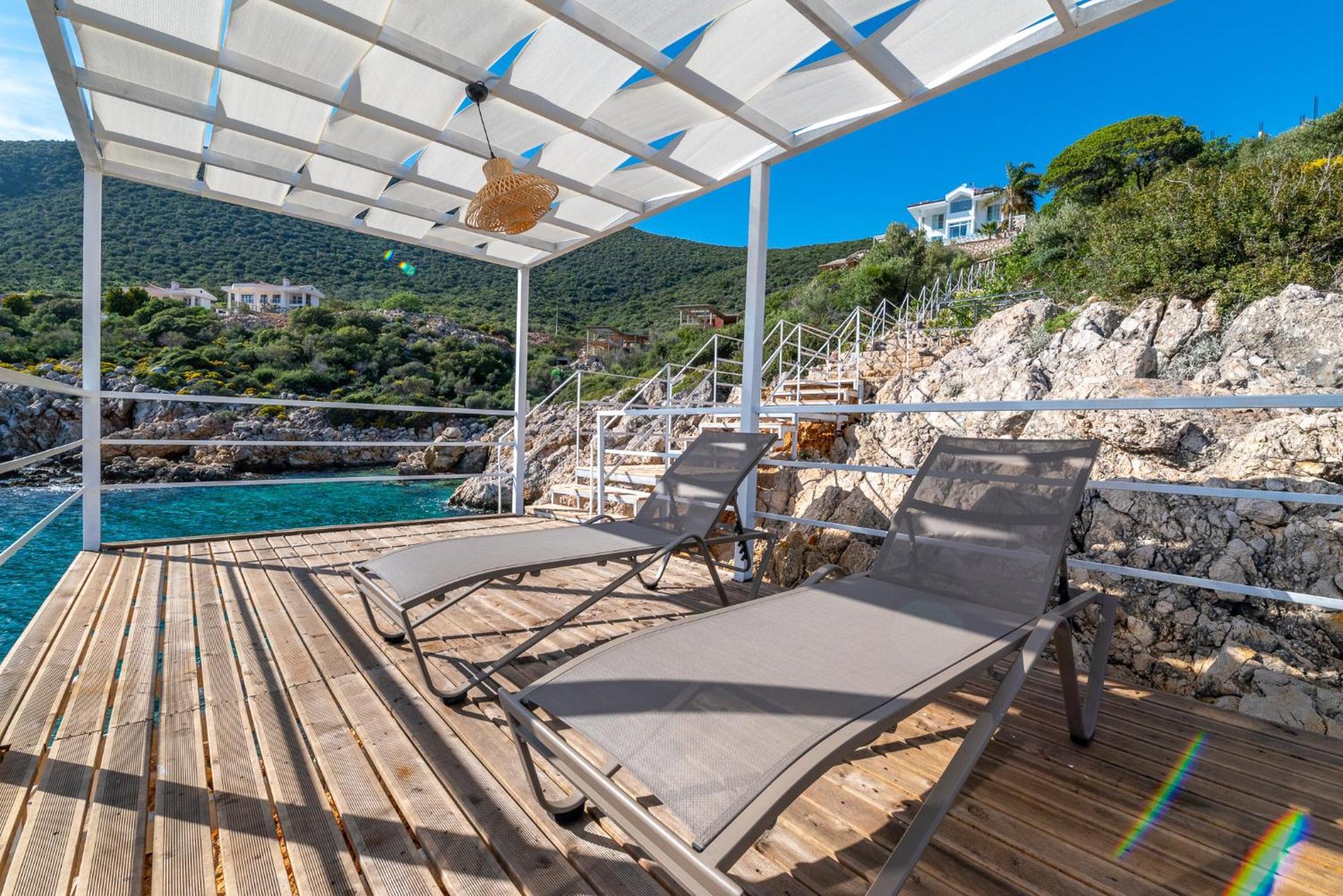 Beachfront White Villa With Private Swimming Pool Kalkan Eksteriør billede